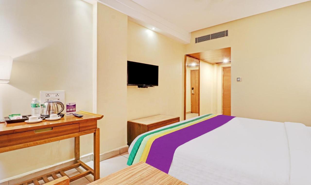 Hotel Treebo Tryst Park N Vijayawāda Exterior foto